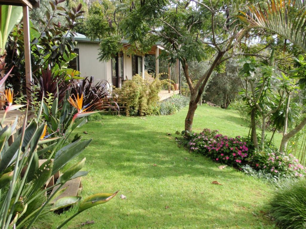 Wharepuke Subtropical Accommodation Kerikeri Oda fotoğraf